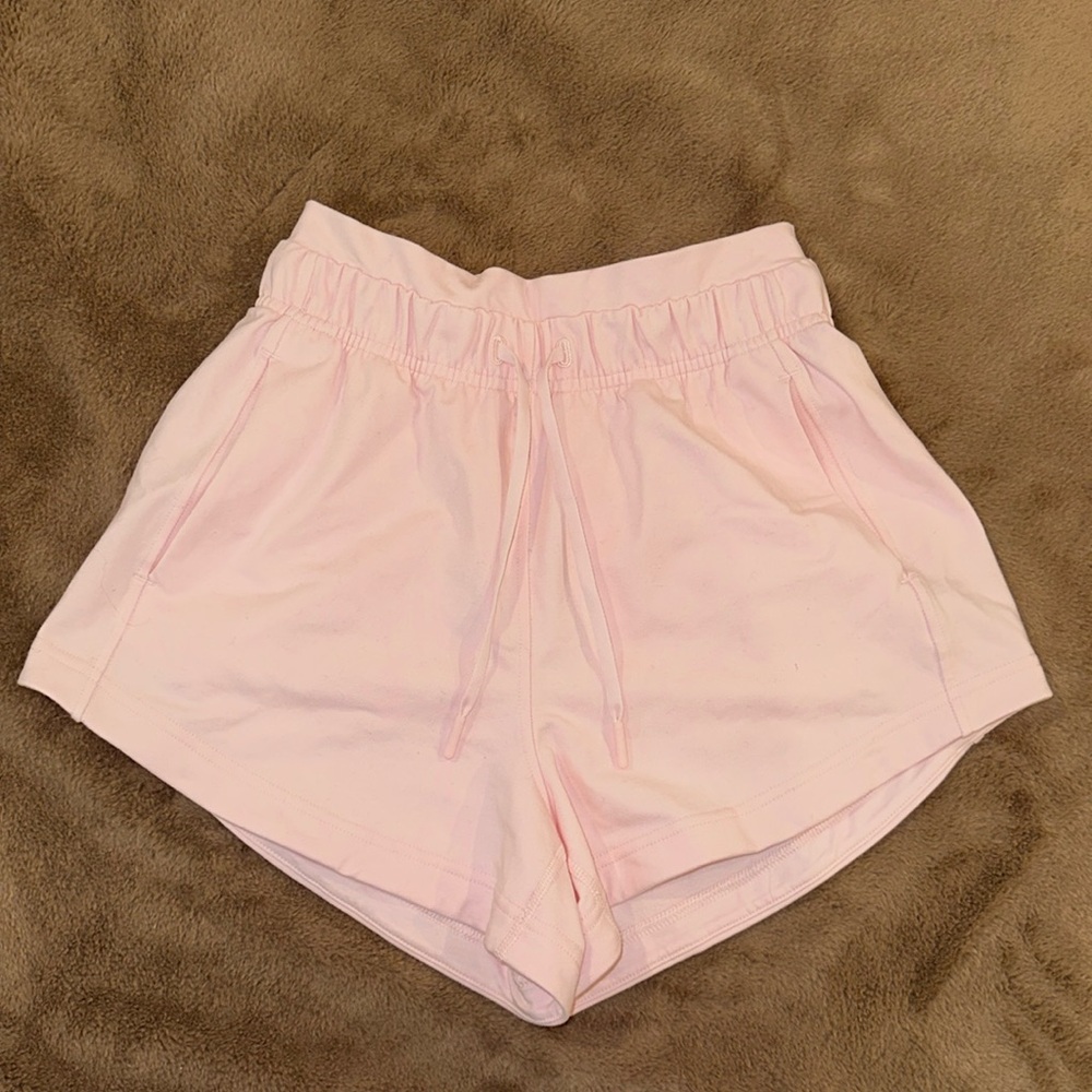 lululemon athletica strawberry milkshake Women's Shorts